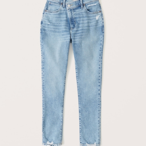 Abercrombie & Fitch Denim - Abercrombie and Fitch Curve Love High Rise Super Skinny Ankle Jean short